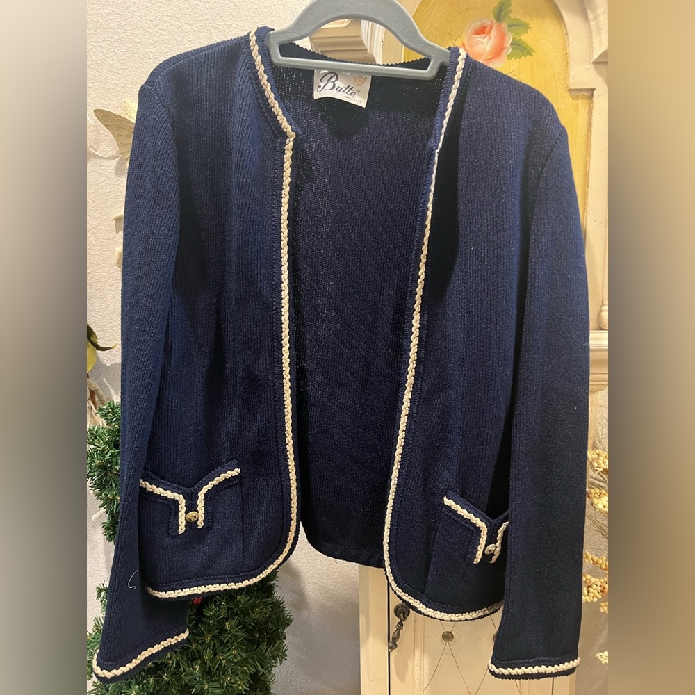 Blazer /sweater